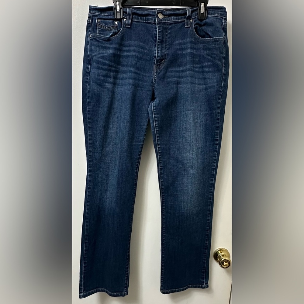 Levi's 505 Dark Blue Straight Leg Women's Jeans
Like new